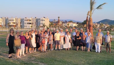 Istanbul Ögretmen Okulu Mezunlari Burhaniye'de Bulustu
