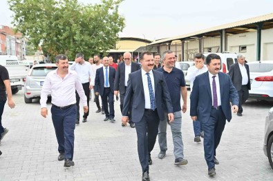 Balikesir'in En Büyük Pazar Yerinde Otopark Sevinci
