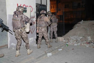 Mersin'de Terör Örgütlerine Geçit Yok