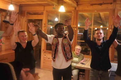 Rize'nin Ganali Laz Usagi Sosyal Medya Fenomeni Oldu