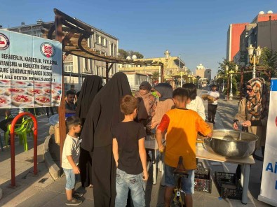 Silopi'de Bin 500 Kisiye Asure Ikram Edildi