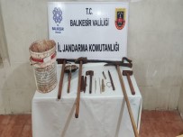 Susurluk'ta Kazi Yapan Süpheliler Yakalandi.