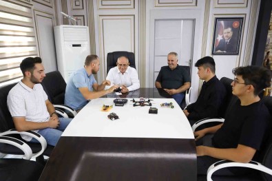 Yahyali'dan Dört Proje MEB Robot Yarismasina Katilacak