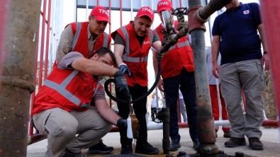 Sirnak Valisi Atay Petrol Sahasinda Incelemelerde Bulundu