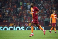 Bakambu, Galatasaray Formasiyla Ilk Maçina Çikti