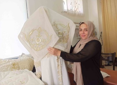 Bilezigini Satip Is Kuran 3 Çocuk Annesi, 15 Kisiye Istihdam Sagladi