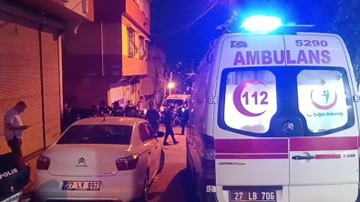 Gaziantep'te Husumetli Aileler Arasinda Silahli Kavga Açiklamasi 1'I Polis 15 Yarali