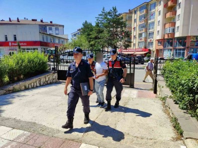 Kastamonu'da 28 Yil Hapis Cezasi Ile Aranan Sahis Yakalandi