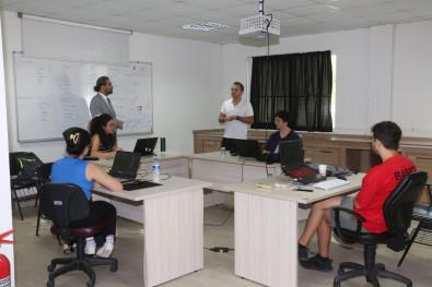 Yeni Nesil Staj Açiklamasi Ögrenci Firmaya Gitmiyor, Firma Ögrenciye Geliyor