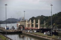 Panama Kanali'ni Kuraklik Vurdu Açiklamasi 200 Gemi Mahsur Kaldi