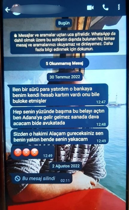 Kadın iç çamaşırı giydirip rezil ettiler! Kredi kartı dolandırıcısı bunu beklemiyordu!