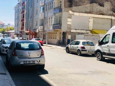 Kars'ta Trafige Kayitli Araç Sayisi 47 Bin 77 Oldu