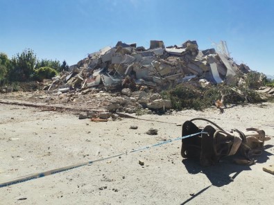 'Kontrollü Yikimda' Panik Anlari