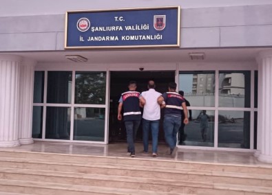 Siginmaci Kimligiyle Yasayan Cinayet Zanlisi Jandarmaya Yakalandi