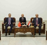 Bakan Fidan, Ulusal Hikmet Akimi Lideri Hekim Ve Kanun Devleti Koalisyonu Lideri Maliki Ile Görüstü