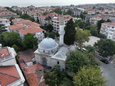 Sultan Abdülmecid'in Hatirasini Yasatmak Için Yapilan Yesilköy Mecidiye Camii Havadan Görüntülendi