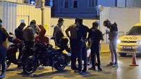 Besiktas'ta Motosiklet Sürücülerine Yönelik Denetim