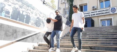 Kamu Görevlisiyim Dedi Iranli Genci Dolandirdi