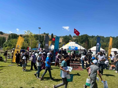 Konya Büyüksehir Malazgirt Zaferi'nin 952. Yil Dönümü Coskusuna Eslik Ediyor