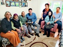 Sehrevefa Grubundan Yarim Asirlik Asklara Saygi Durusu