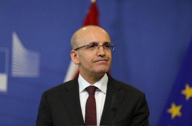 TCMB'nin faiz kararından sonra Mehmet Şimşek'ten mesaj: Kararlıyız!