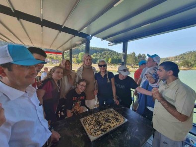 Özel Çocuklar Doga Harikasi Valla Kanyonunu Gezdi