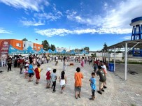 Tarsus'ta 11 Köyde Bin 500 Çocuga Ulasildi