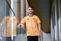 Resmen açıklandı! Yunus Akgün, Leicester City'e transfer oldu