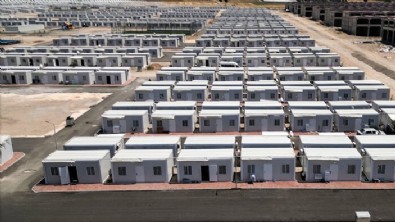 Depremin merkezi Kahramanmaraş'ta 23 bini aşkın konteyner kuruldu