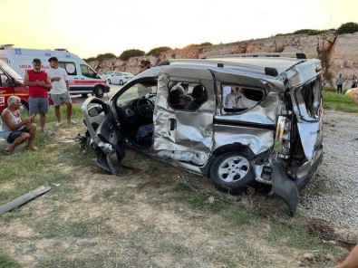 Didim'de Trafik Kazasi Açiklamasi 1 Ölü