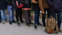 Edirne'de 53 düzensiz göçmen yakalandı