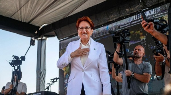 CHP'li gazeteci Barış Yarkadaş, İYİ Parti lideri Meral Akşener'e ateş püskürdü: Fiyasko!