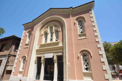 Gemlik'in Sembollerinden Balikpazari Camii Yeniden Ibadete Açiliyor - Bursa