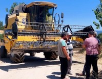 Hisarcik'ta Biçerdöver Ve Hasat Kontrolleri