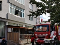 Liseli Kizi 25 Biçak Darbesiyle Öldürüp Yakti, Mahkemede Her Seyi Inkar Etti