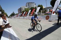100. Yil Cumhuriyet Bisiklet Turu'nda Çorum-Samsun Etabi Tamamlandi