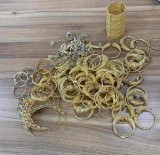 Türkiye'den Giden 2 Milyon 600 Bin TL Degerindeki Kaçak Altin Komsuya Takildi