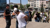 Bursa'da 1 Kisinin Öldügü 2 Kisinin Yaralandigi Silahli Gürültü Kavgasinda 2 Kisi Tutuklandi