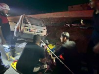Sanliurfa'da Otomobiller Çarpisti Açiklamasi 1 Ölü, 6 Yarali