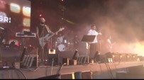 Üsküdar Fest 2023 Mavi Gri Ve Buray Konserleriyle Basladi