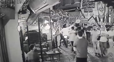 Besiktas'taki Cinayet Öncesi Mekana Ates Açildigi Anlar Kamerada