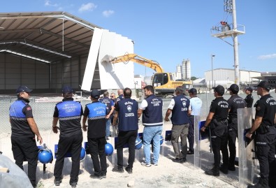 Nilüfer'de Yikimlar Durmuyor