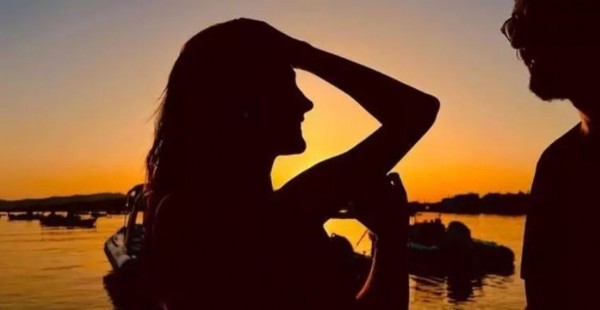 Alina Boz'dan uçaktaki yolcuya tepki!