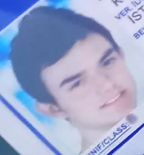 İstanbul Beylikdüzü'nde korkunç pusu! E-5 üzerinde seyir halindeki araca 11 el ateş ettiler
