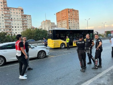 İstanbul Beylikdüzü'nde korkunç pusu! E-5 üzerinde seyir halindeki araca 11 el ateş ettiler