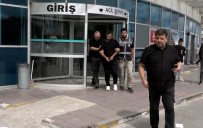 1 Kisinin Yaralandigi Servisçilerin Silahli Çatismasinda 2 Kardes Tutuklandi