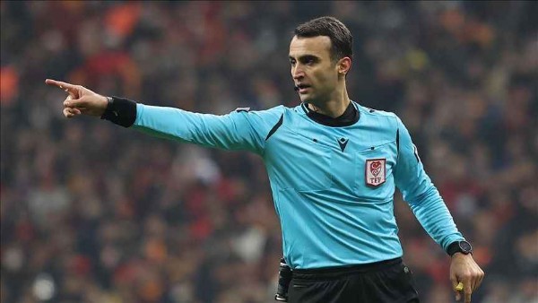 UEFA'dan 5 Türk hakeme görev