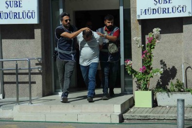 Deprem Bölgesinden Hasarli Araç Alip Dolandiricilik Yapan Sebeke Çökertildi