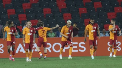 Galatasaray - Samsunspor maçının ilk 11'leri