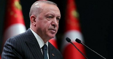 Başkanı Erdoğan'dan Adnan Menderes mesajı: Hukuksuz şekilde idam edilmeleri tarihe kara bir leke olarak geçmiştir